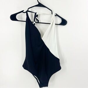 VICTORIA'S SECRET SwimSuit Black White One Piece Size Large DEEP BLACK V